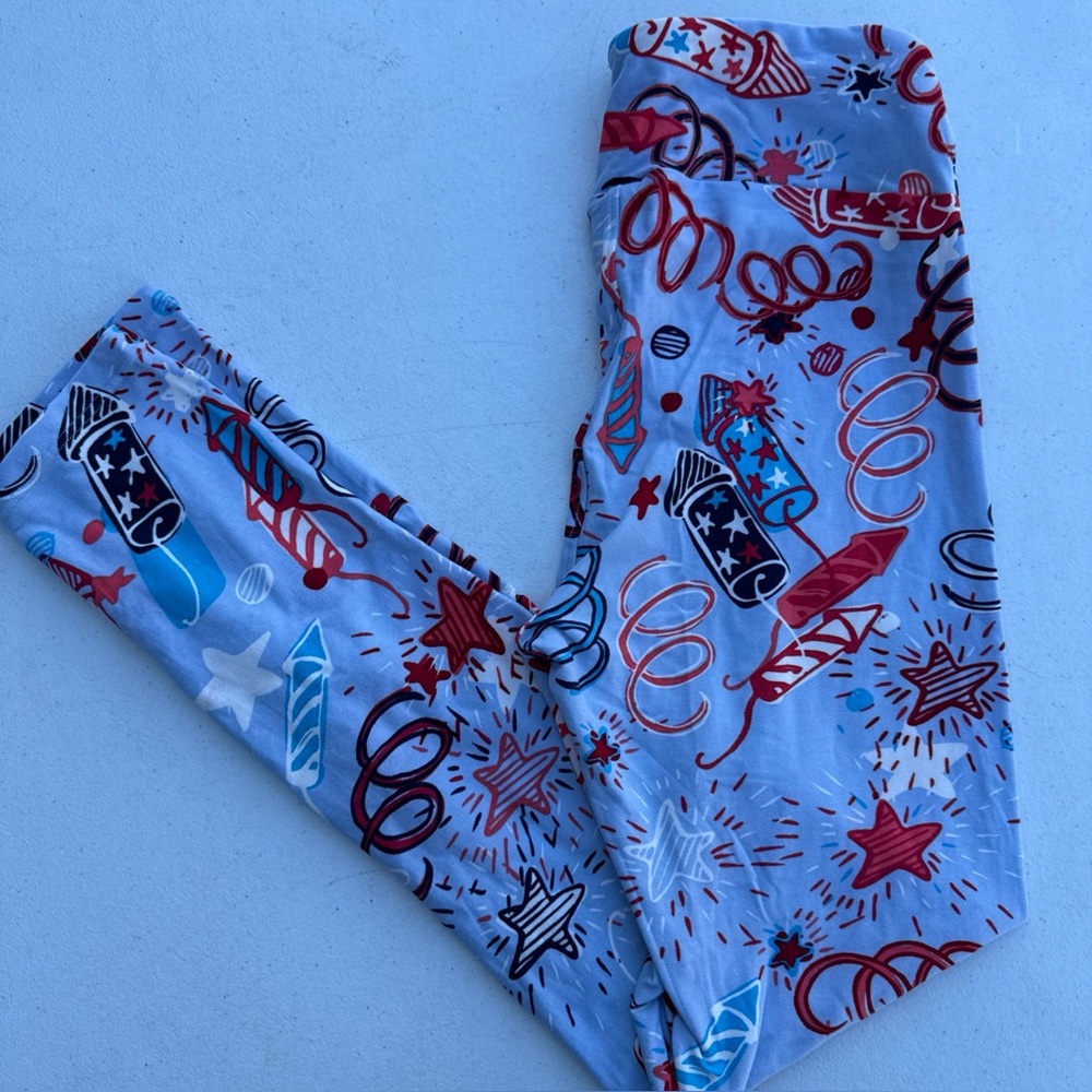 NWOT LuLaRoe OS One Size Patriotic Fireworks Leggings - Red, Blue, White